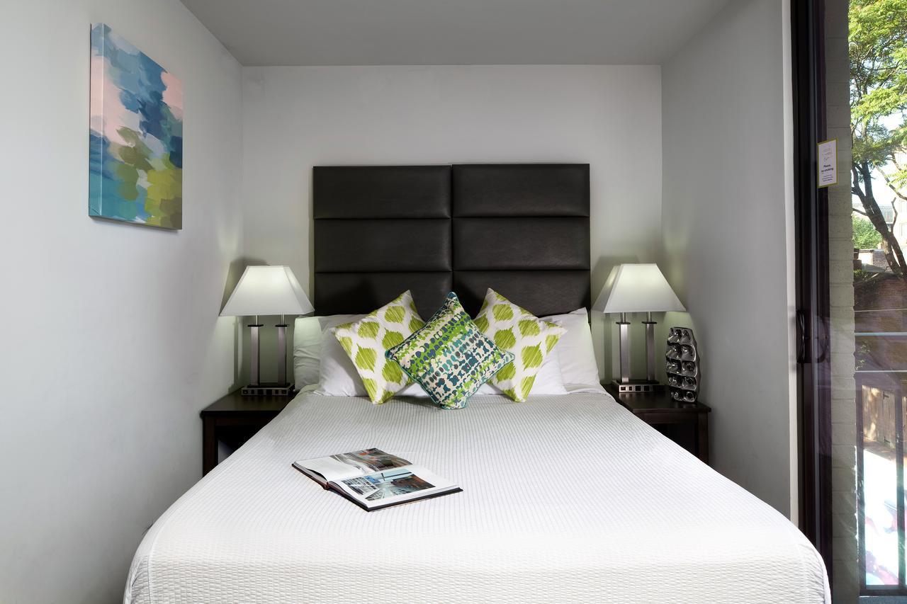 Stay Alfred At Varsity On K Washington Extérieur photo