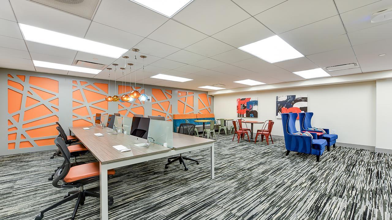 Stay Alfred At Varsity On K Washington Extérieur photo