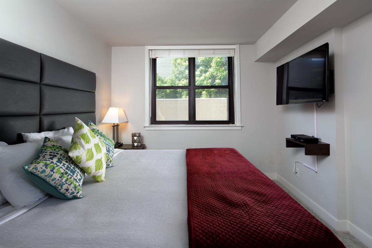 Stay Alfred At Varsity On K Washington Extérieur photo